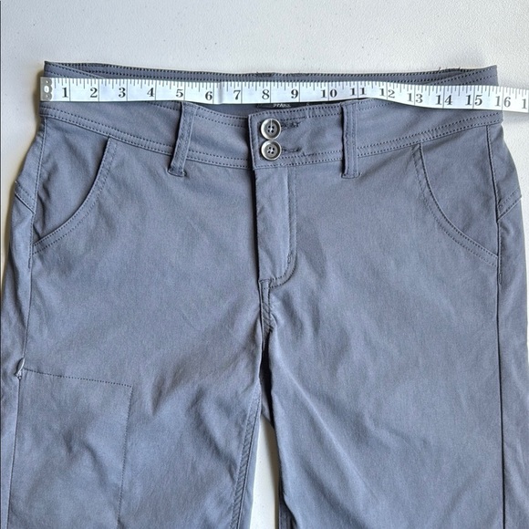 Prana Dark Gray Halle Bermuda Shorts Hiking Biking Outdoors - Picture 10 of 16